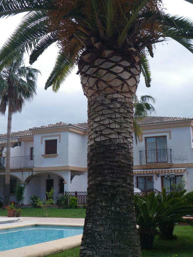 Ricky'S Village El Patio Denia Exterior photo